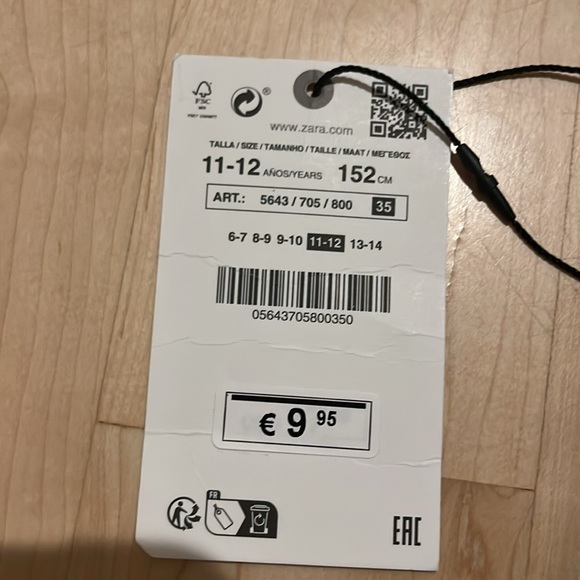 Zara abstract shirt from France - Picture 4 of 5